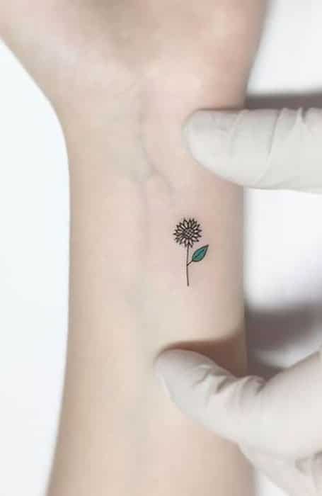 The 20 coolest little tattoos for women