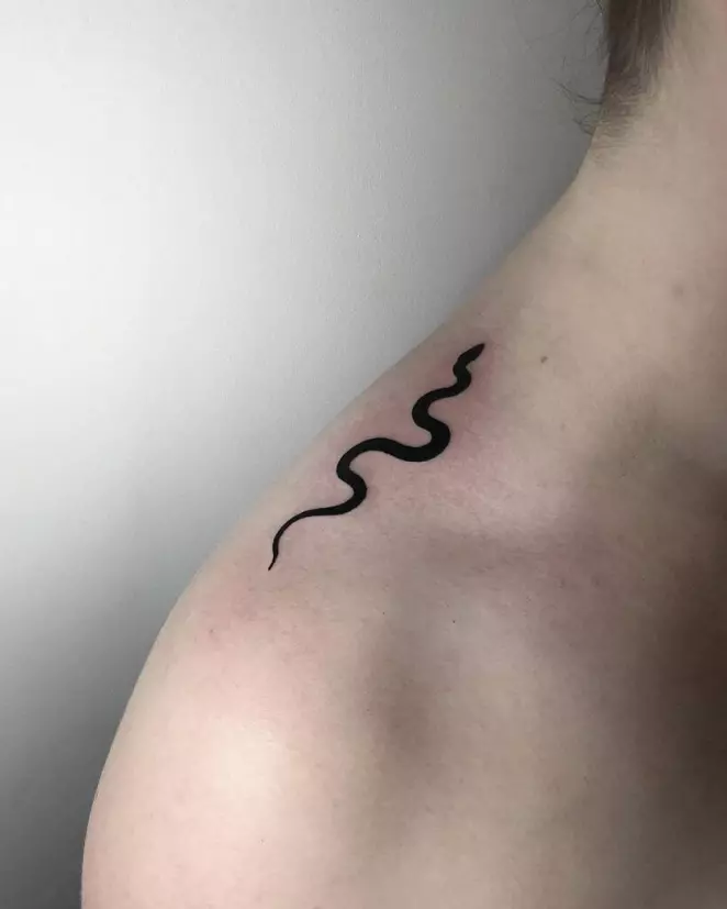 25 beautiful tattoo ideas and designs with little snakes