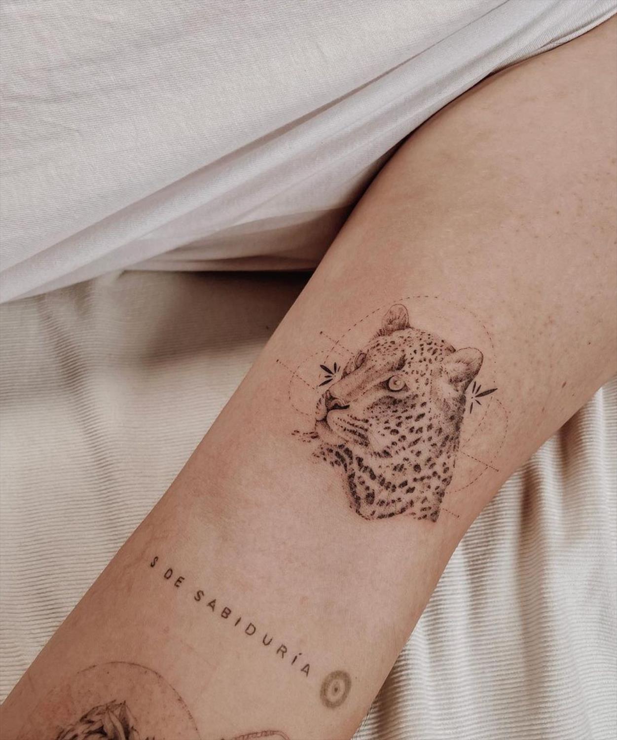 25 lion tattoos for women with meaning