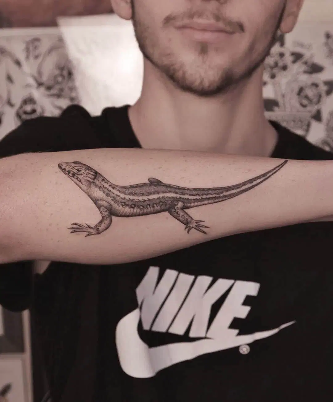 15 cool lizard tattoo designs and ideas