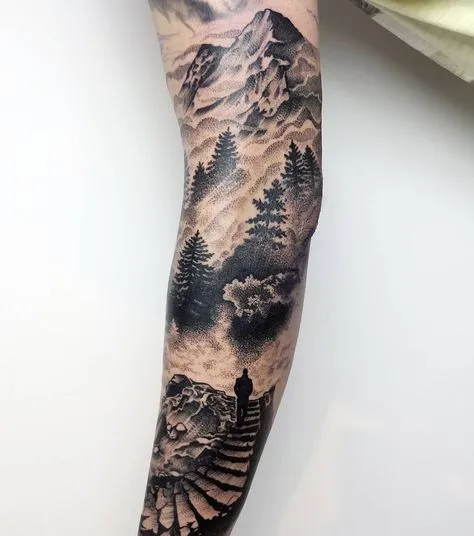 NATURE TATTOO ON THE ARM