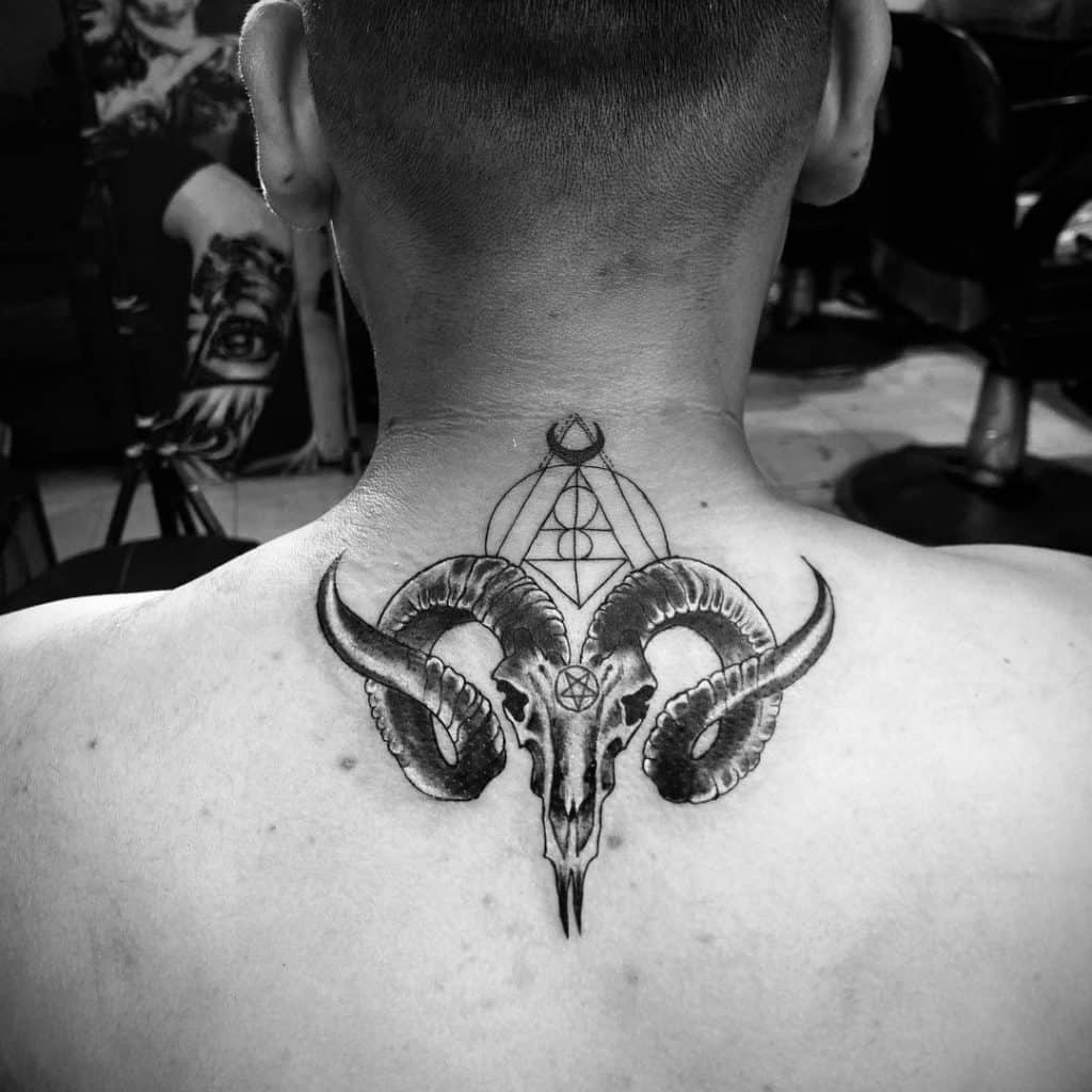 16 cool neck tattoos for men