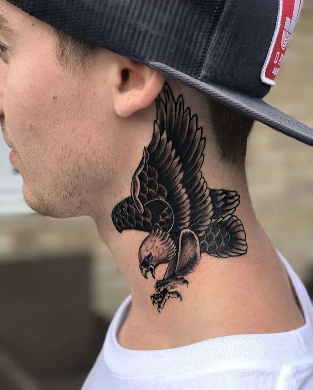 20+ neck tattoo ideas for men