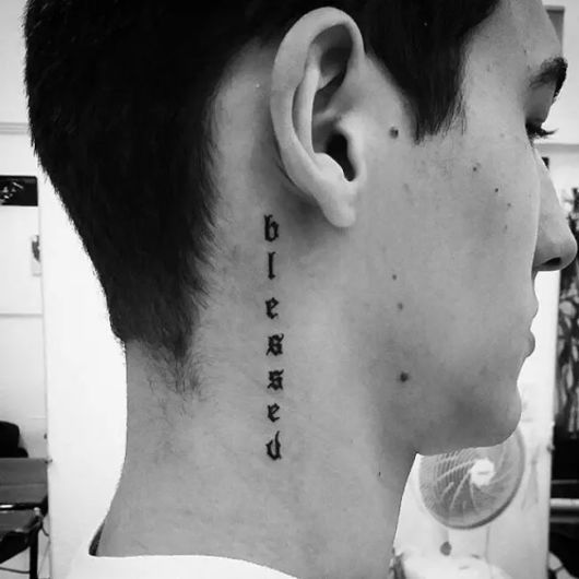 20+ neck tattoo ideas for men