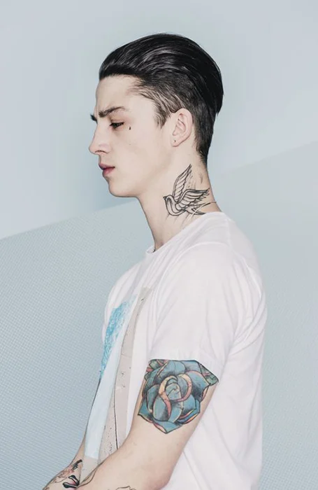 30 ideas for the coolest neck tattoos for men