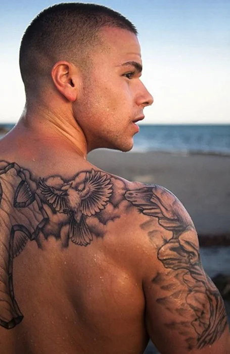 15+ of the coolest shoulder tattoos for men