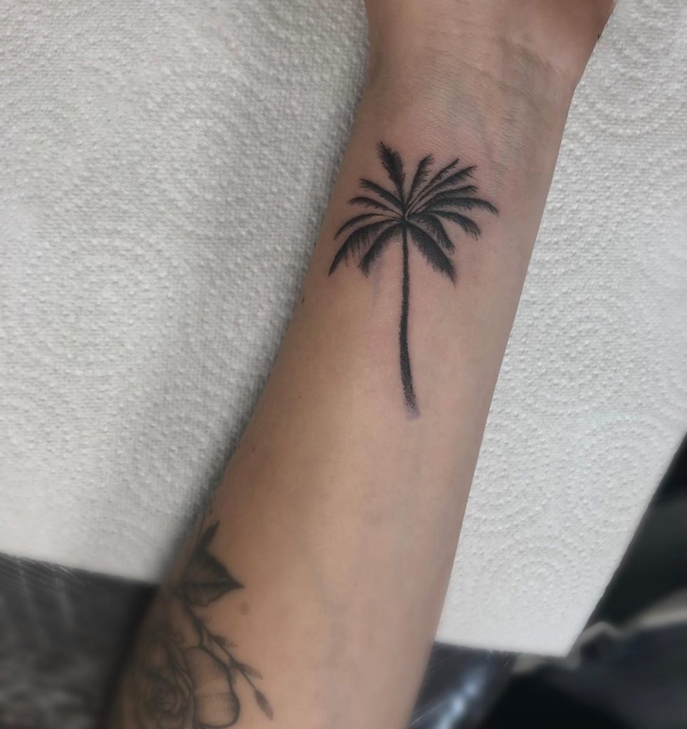 Tattoos in the style of minimalism