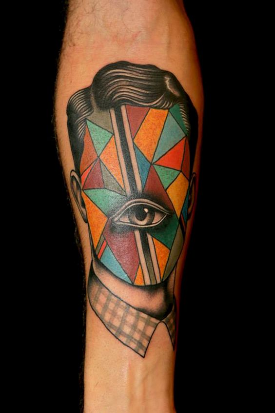 Tattoos in the Art Brut style on the arm