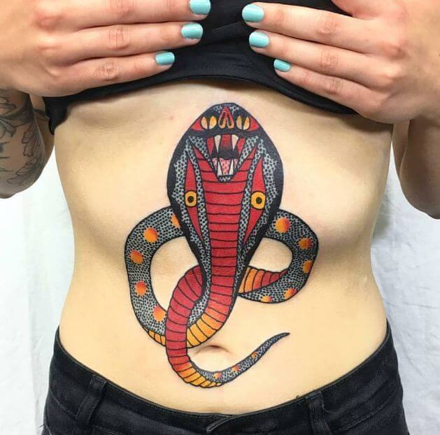 Colored tauting of the snake on its belly Colored tauting of the snake on its belly