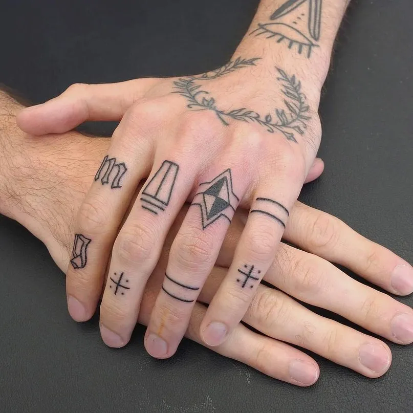 Tattoos on the knuckles