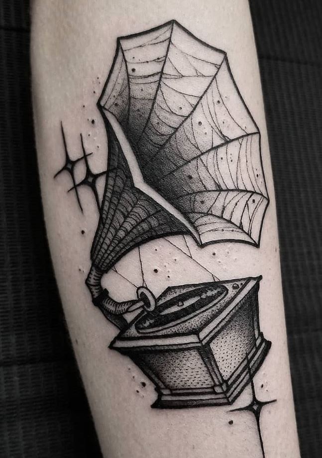 black gray tattoo