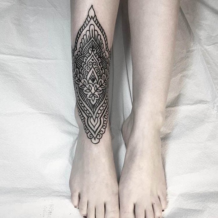 Tattoo on the shin