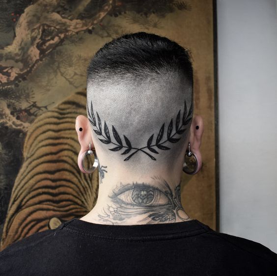 Tattoo on the back of the head for girls