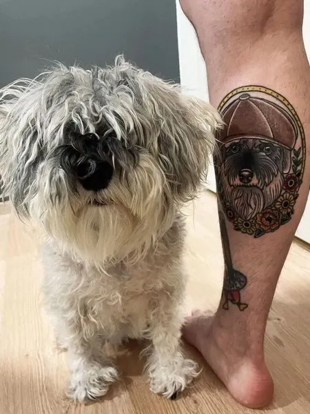 Animal tattoos on the leg