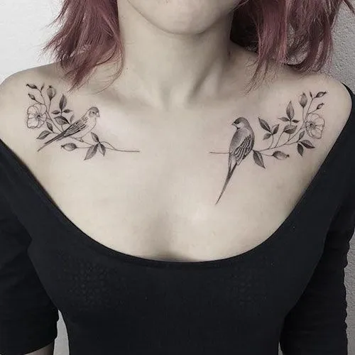 Tattoos on the collarbones