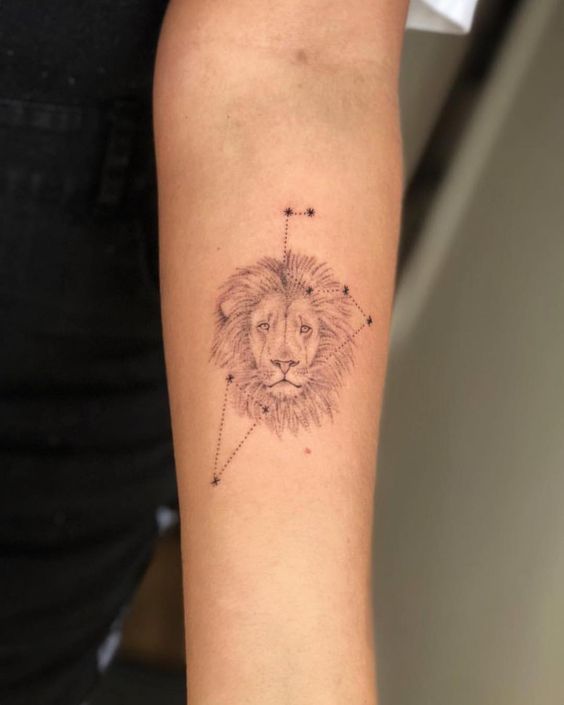 Tattoo of the zodiac sign Leo on the arm