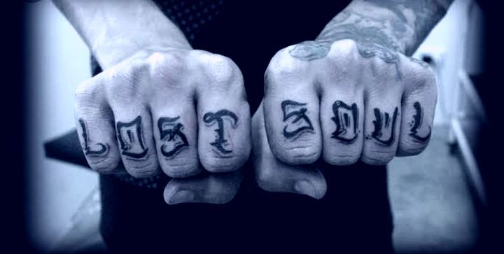 Tattoo ideas on fingers for men