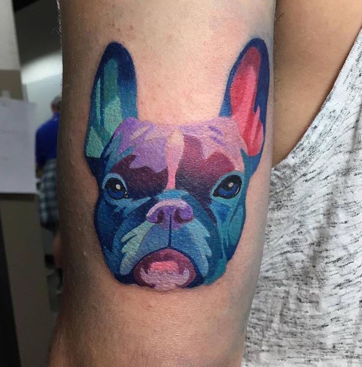 Bulldog tattoo on the shoulder for men