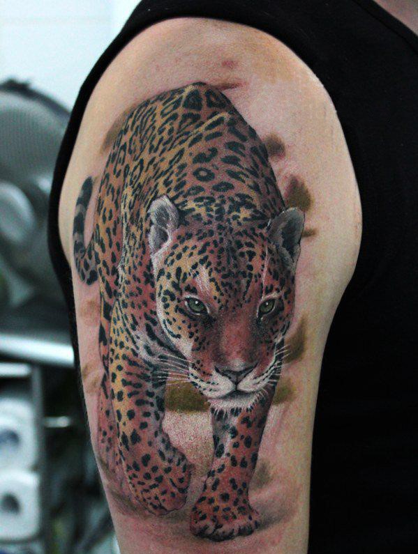 Leopard tattoo on the shoulder for men