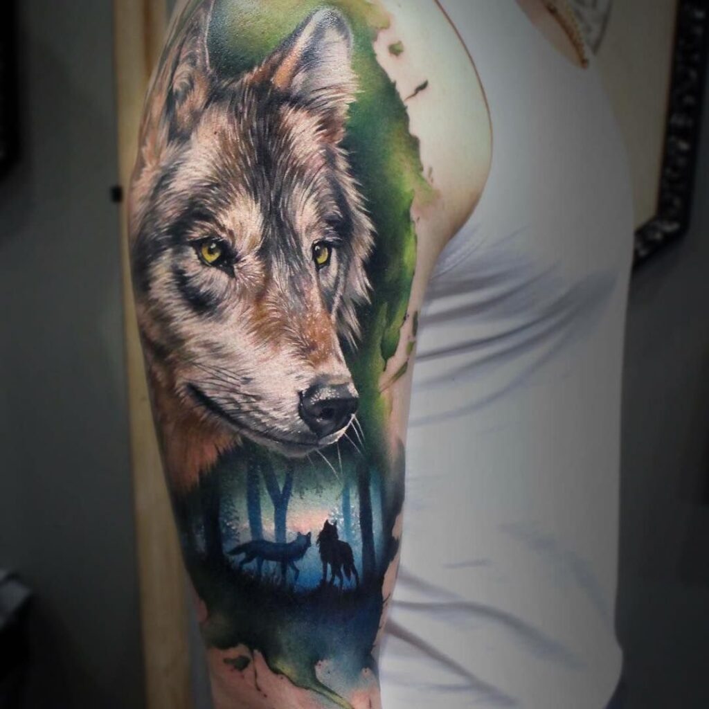 Tattoo of a wolf on the shoulder for men