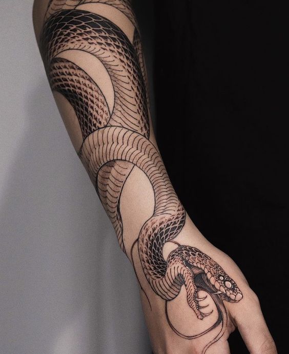 Reptile tattoos: the embodiment of magic and mystery on your skin