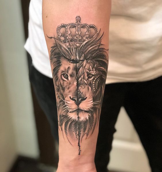 Tattoo of a lion on the forearm for men