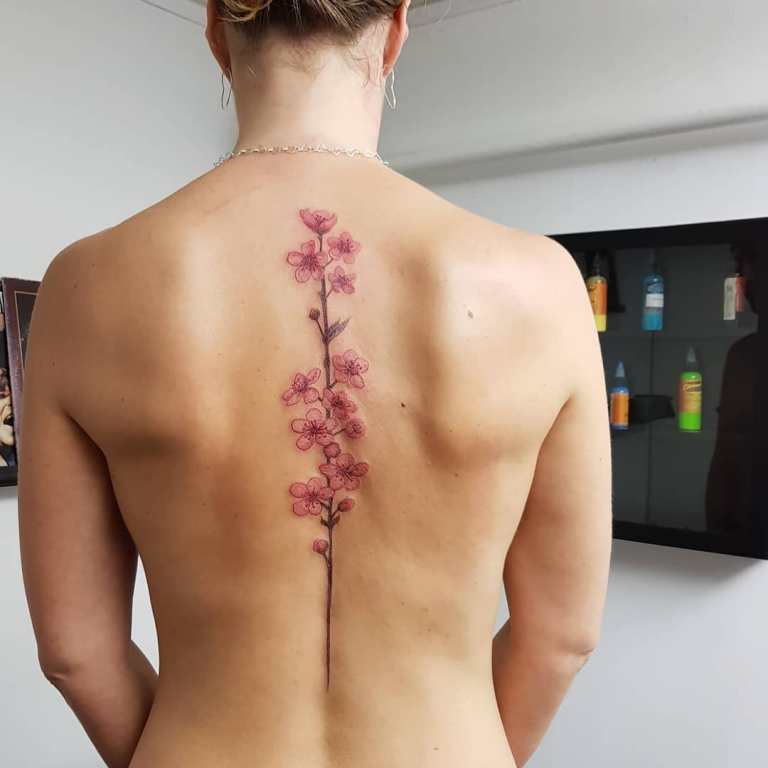 30 awesome spine tattoo ideas that just drive you crazy!