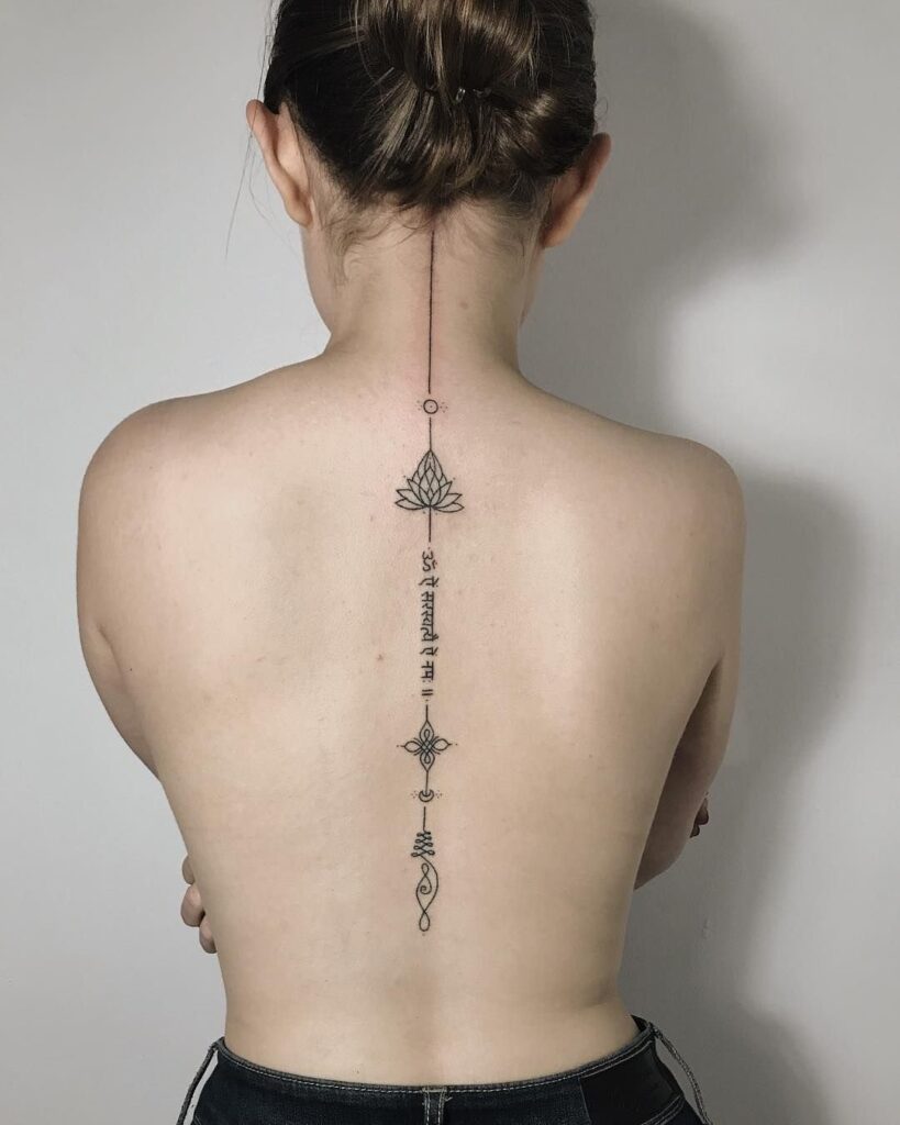 Tattoo on the spine for women