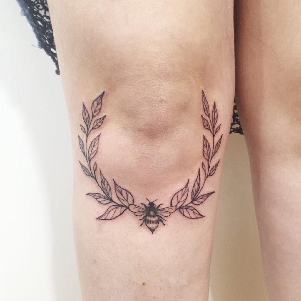 Tattoo on the knee for women