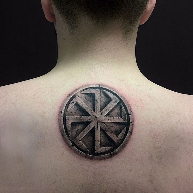 Tattoo of a rotunda on the back for men