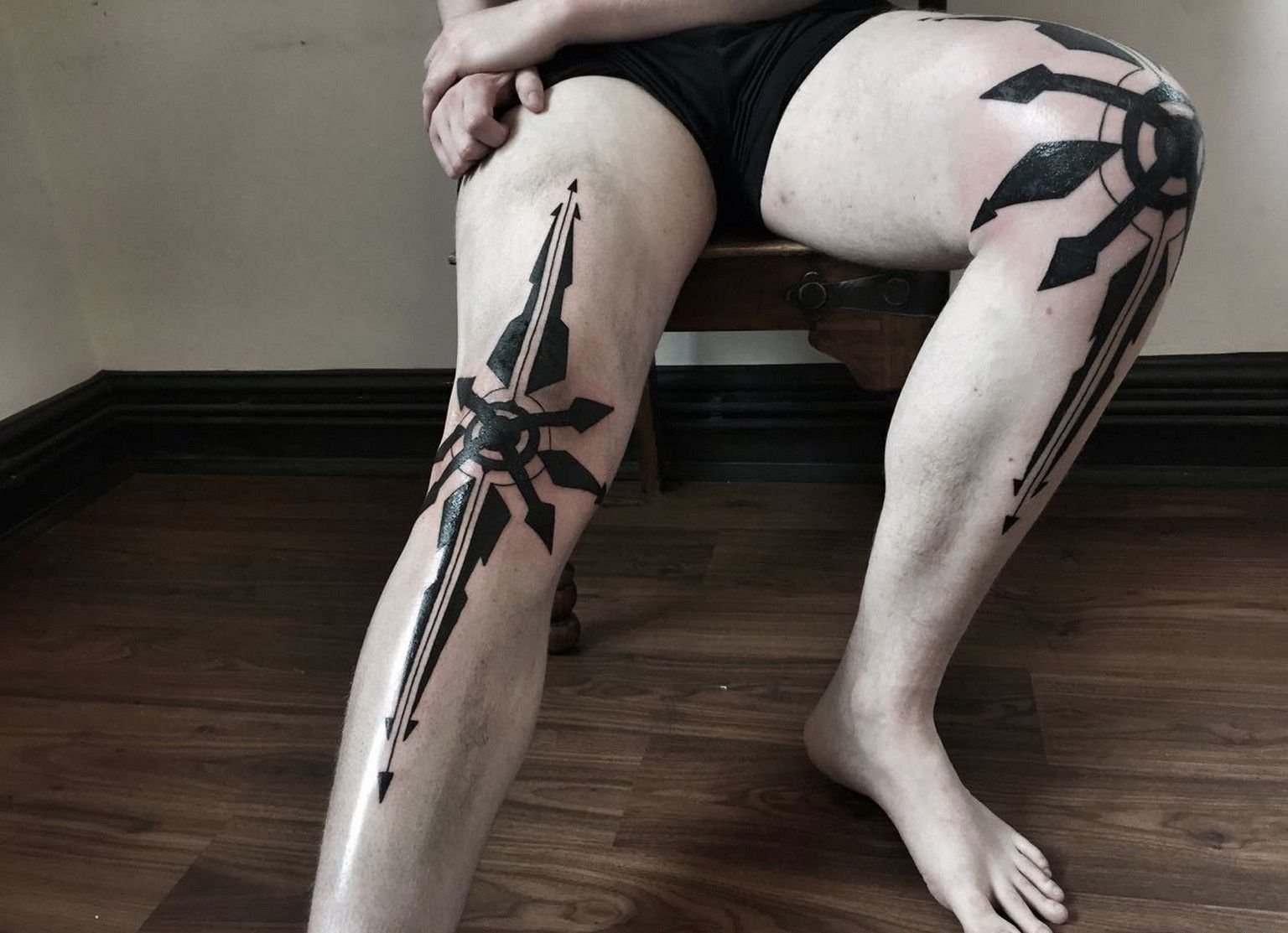 Tattoo on the knee for men