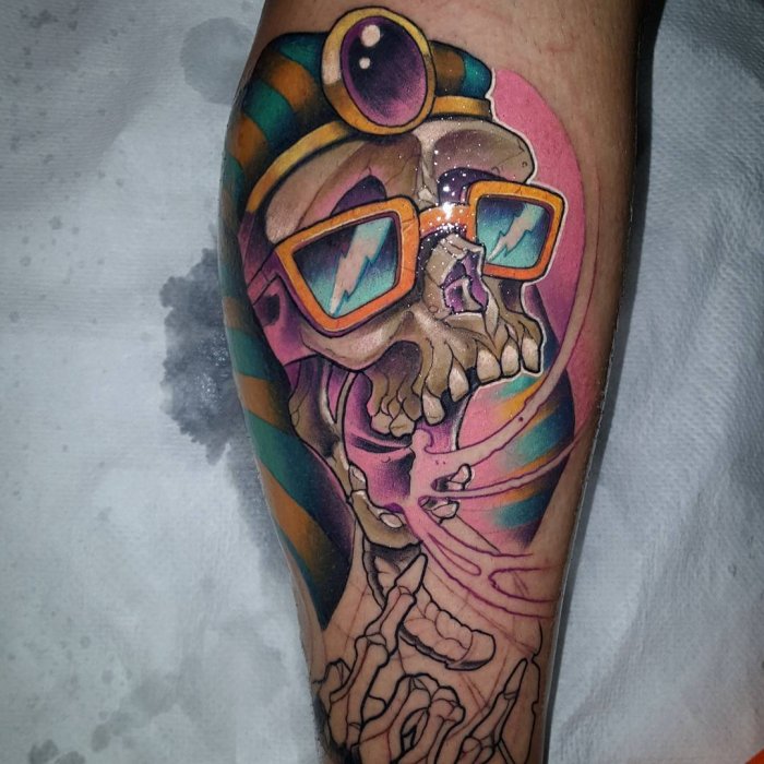 New-school style tattoo on the leg for men