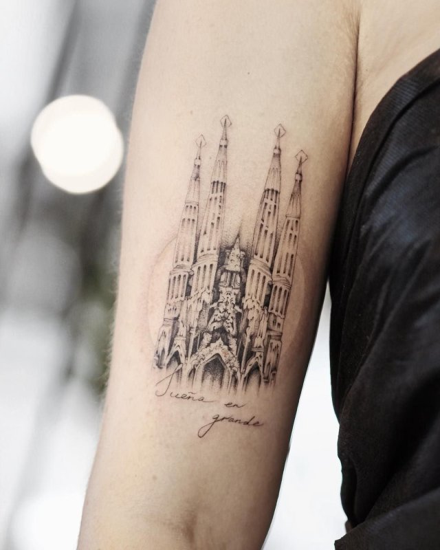 City tattoo on the shoulder for women