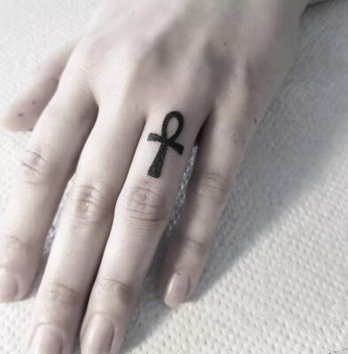 ankh tattoo (1)