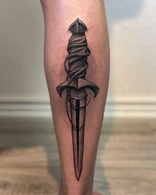 dagger tattoo (1)