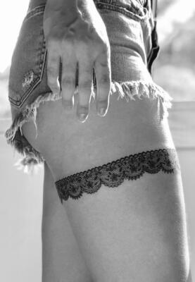 garter tattoo (2)