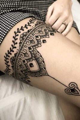 garter tattoo (5)