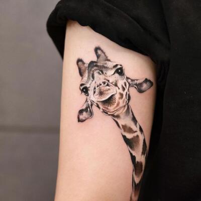 giraffe tattoo (5)