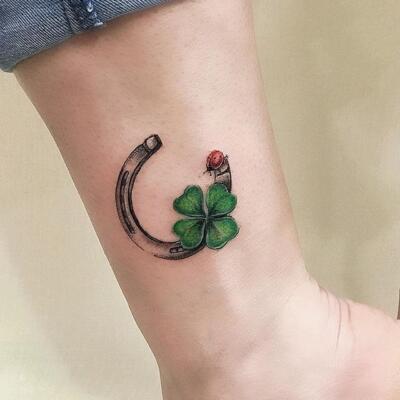 horseshoe tattoo (9)