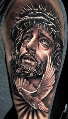 jesus tattoo (3)