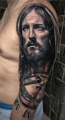 jesus tattoo (4)