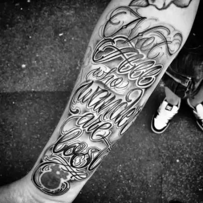 lettering tattoo style (55)