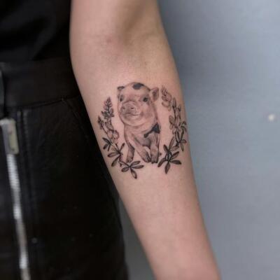 pig tattoo (3)