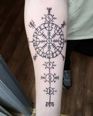 scandinavian runes tattoo (2)