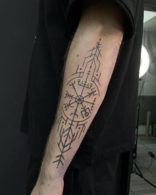 scandinavian runes tattoo (5)