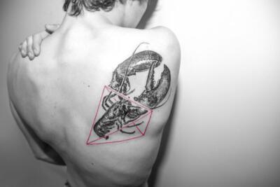 shoulder blade tattoo (3)