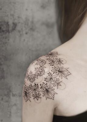 shoulder tattoos (3)