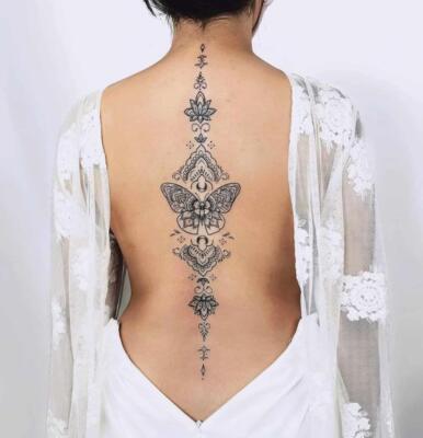 spine tattoo (1)