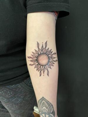 sun tattoo (3)