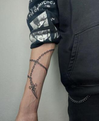 tattoo chain (7)